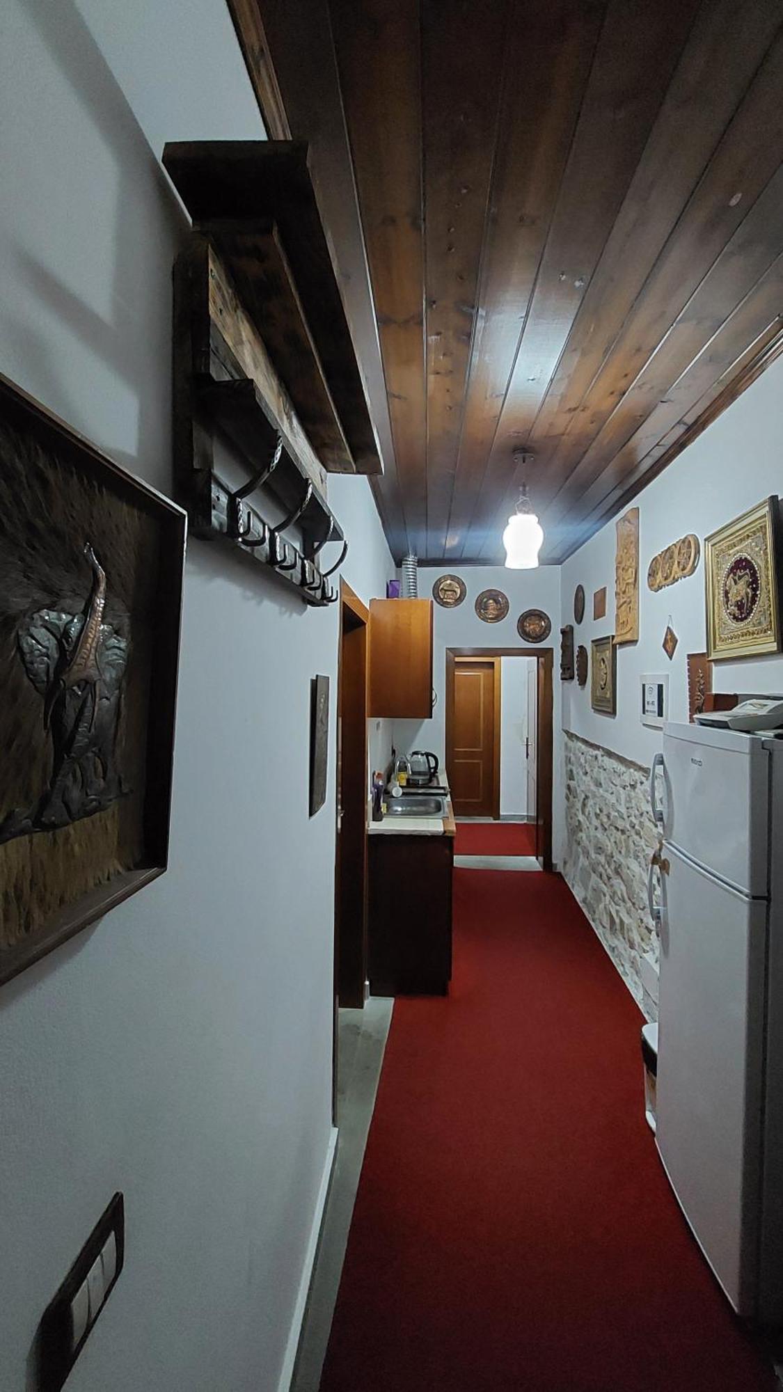 Ferienwohnung Hava Baci Berat Exterior foto